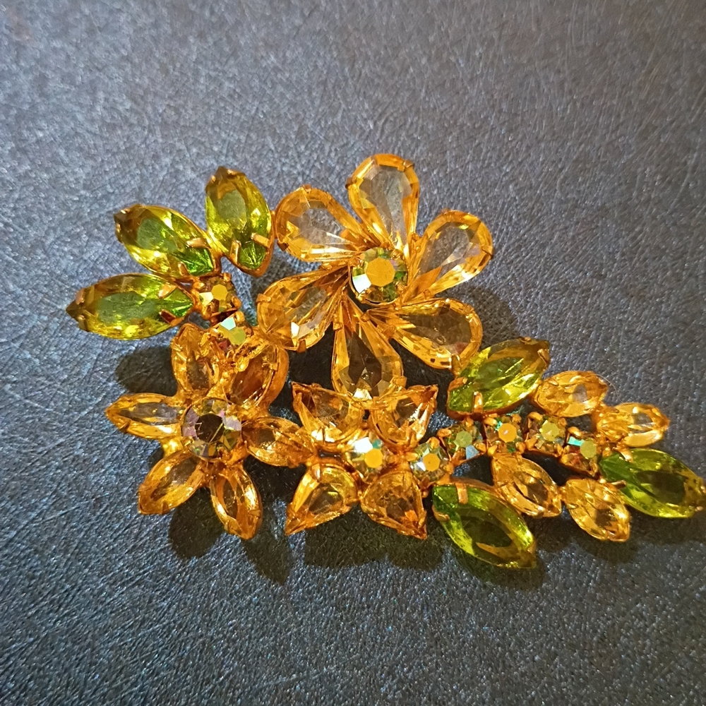 Vintage Gold and Green Floral Brooch